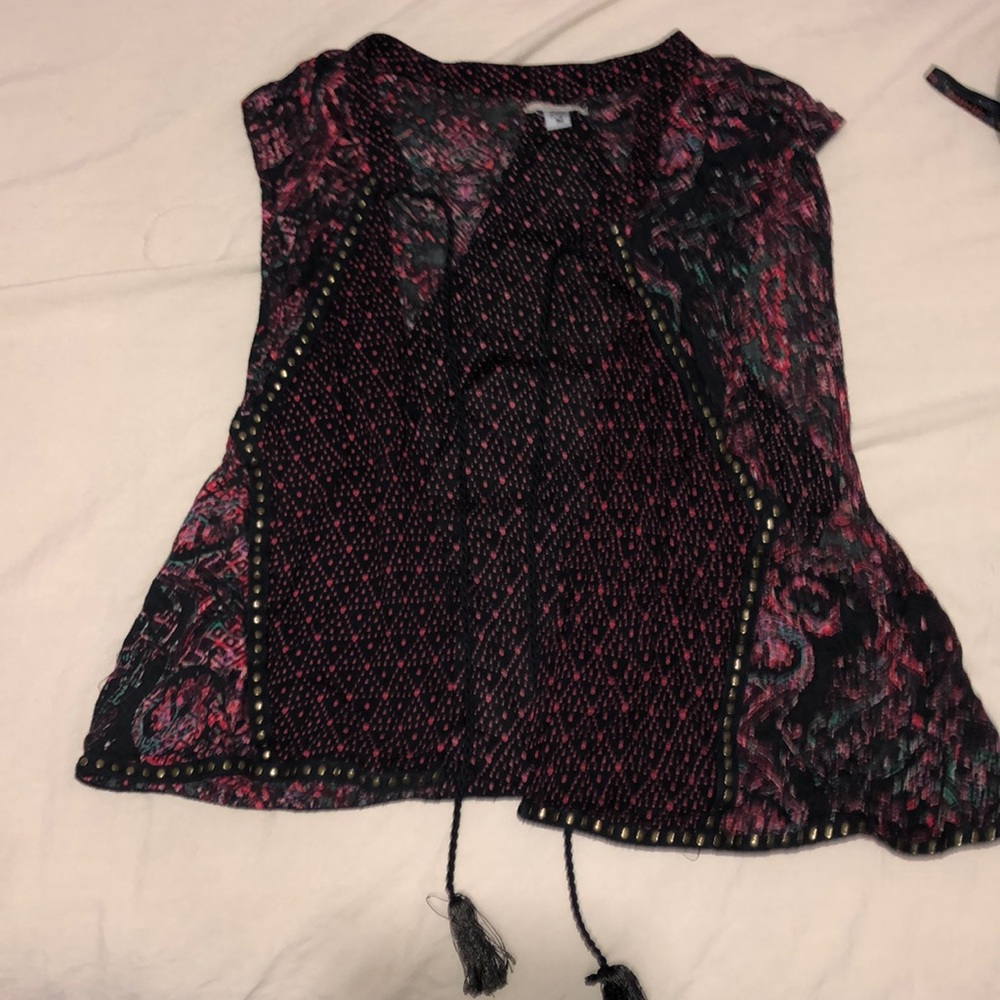 Short Sleeve Black & Fuchsia Cardigan